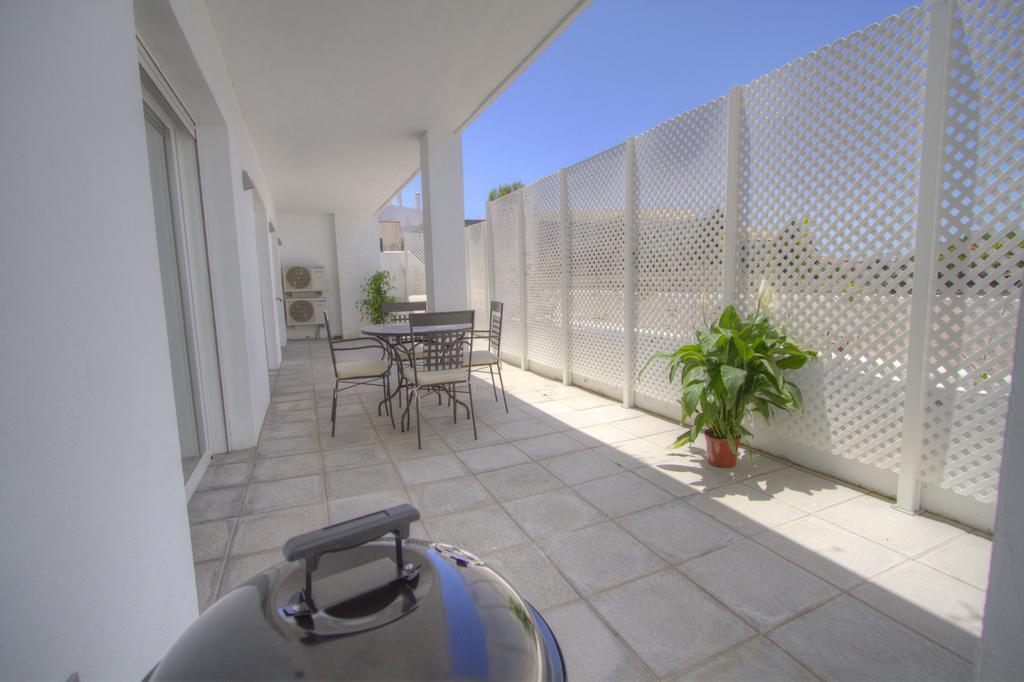 Appartamento Jardines De Andalucia Marbella Esterno foto